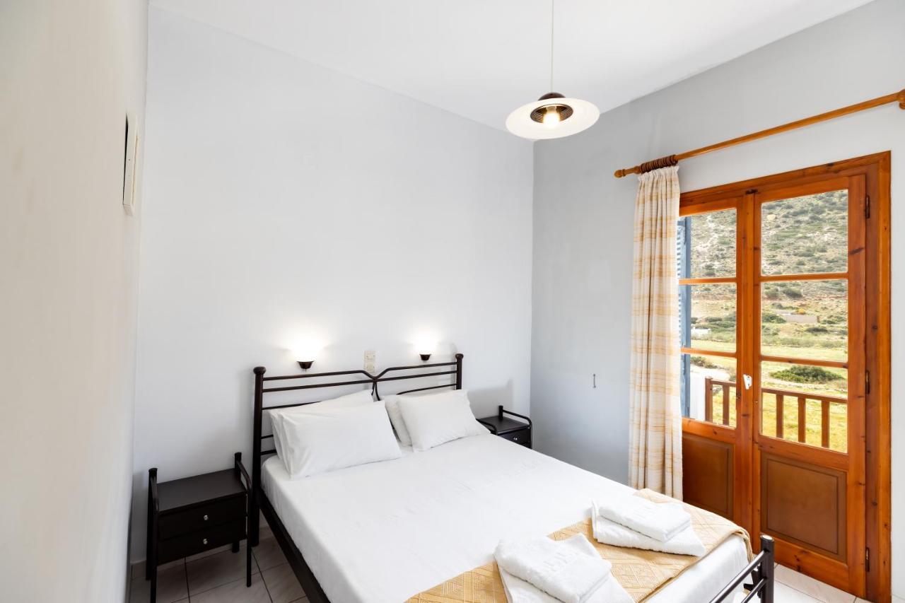 Peris Rooms Kamares  Esterno foto