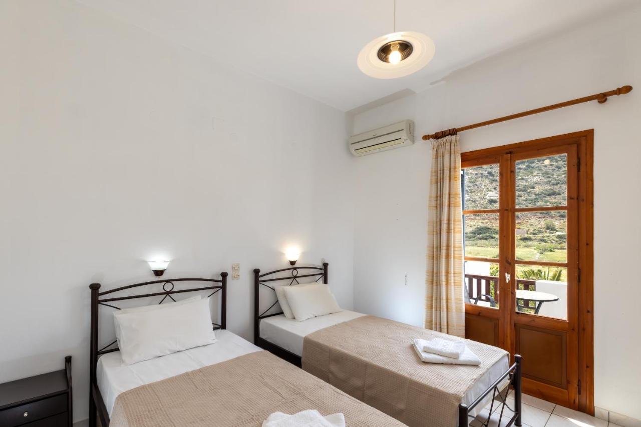 Peris Rooms Kamares  Esterno foto