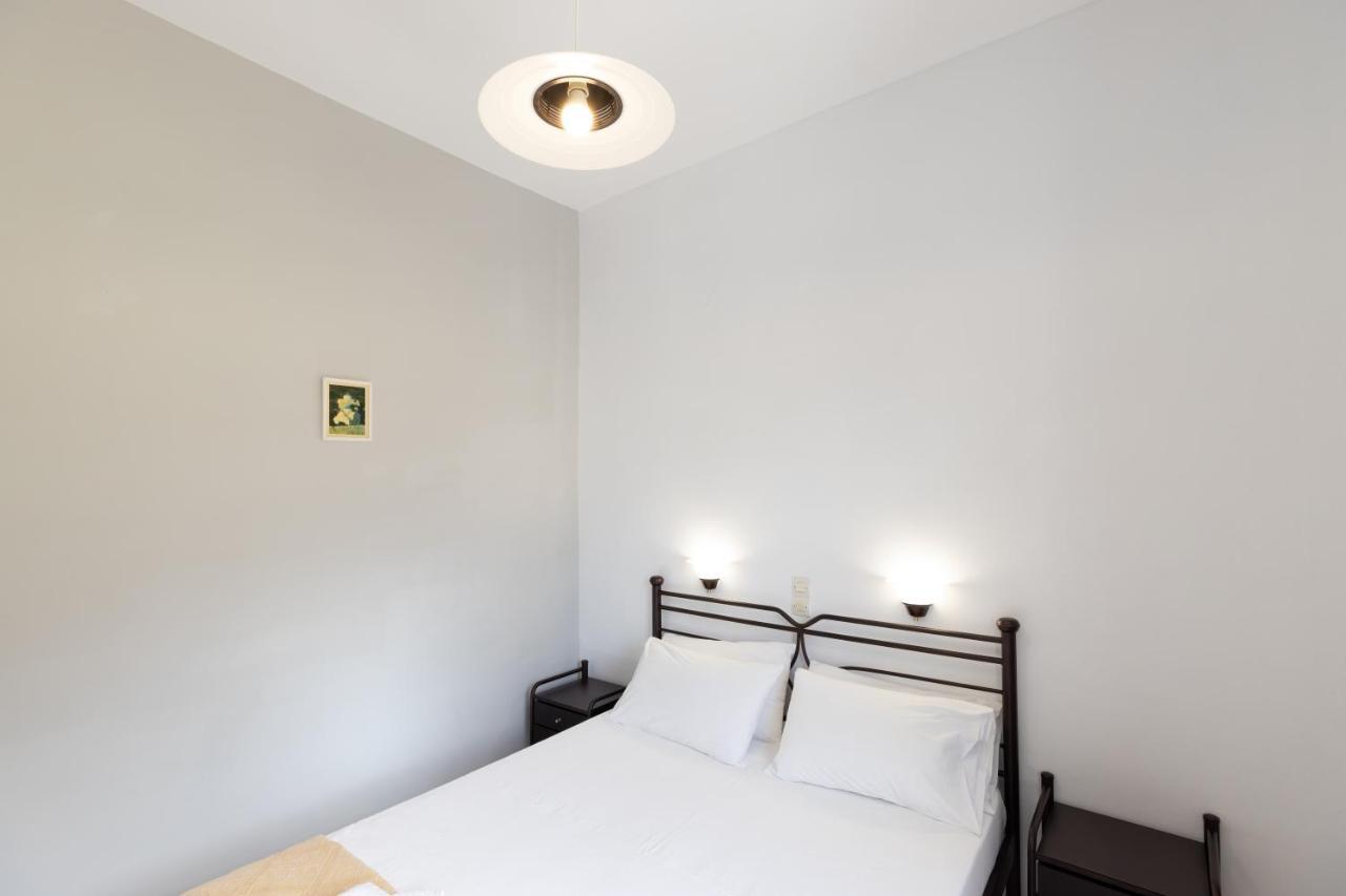Peris Rooms Kamares  Esterno foto