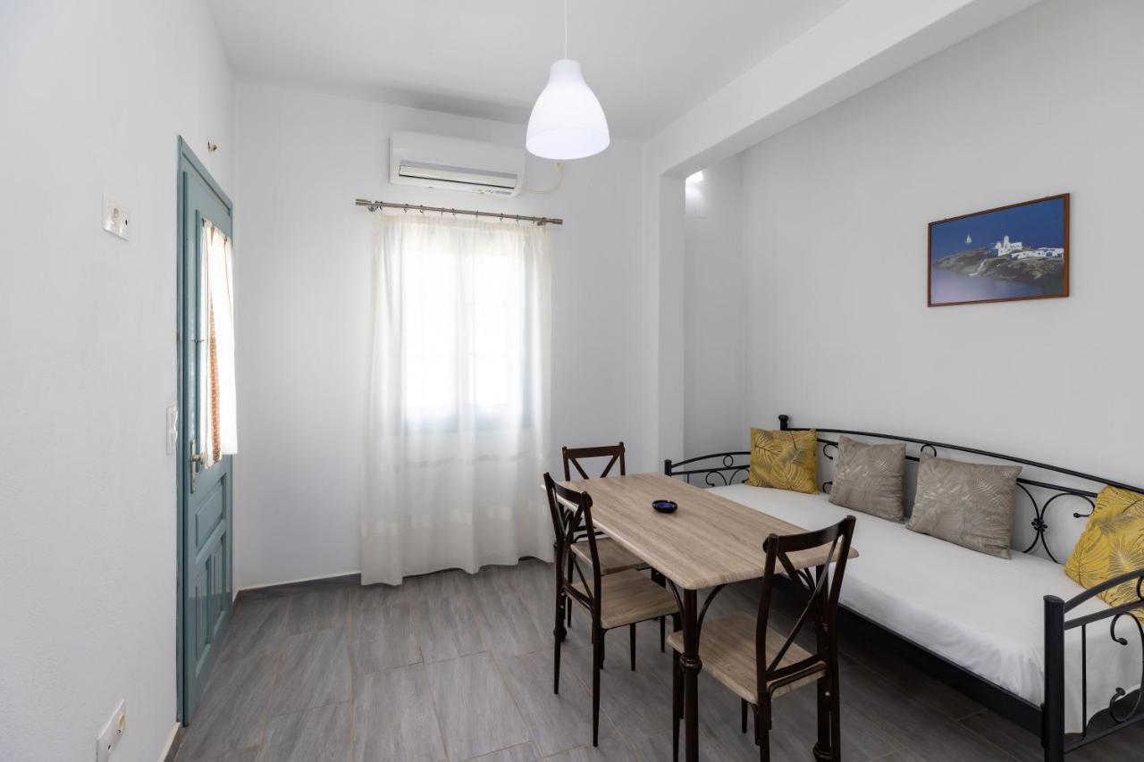 Peris Rooms Kamares  Esterno foto