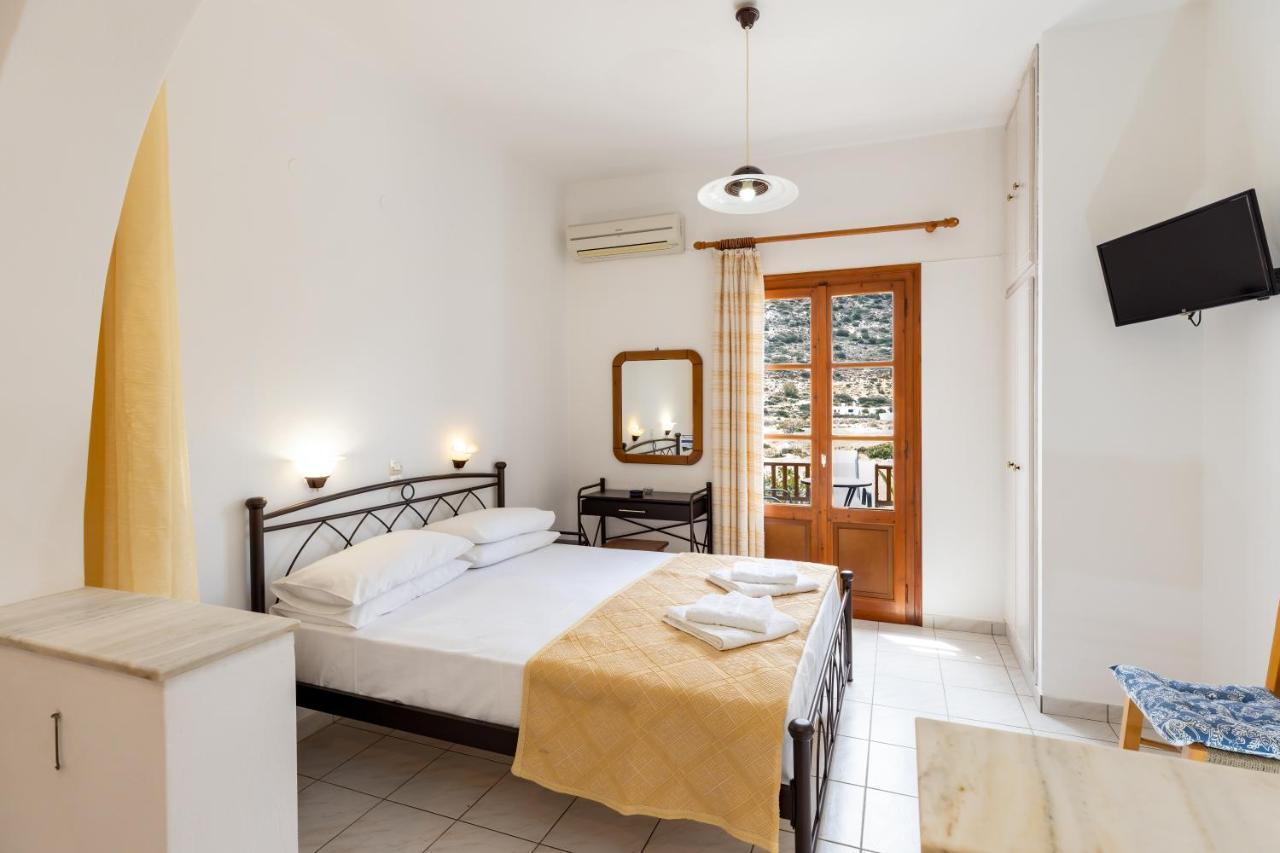 Peris Rooms Kamares  Esterno foto