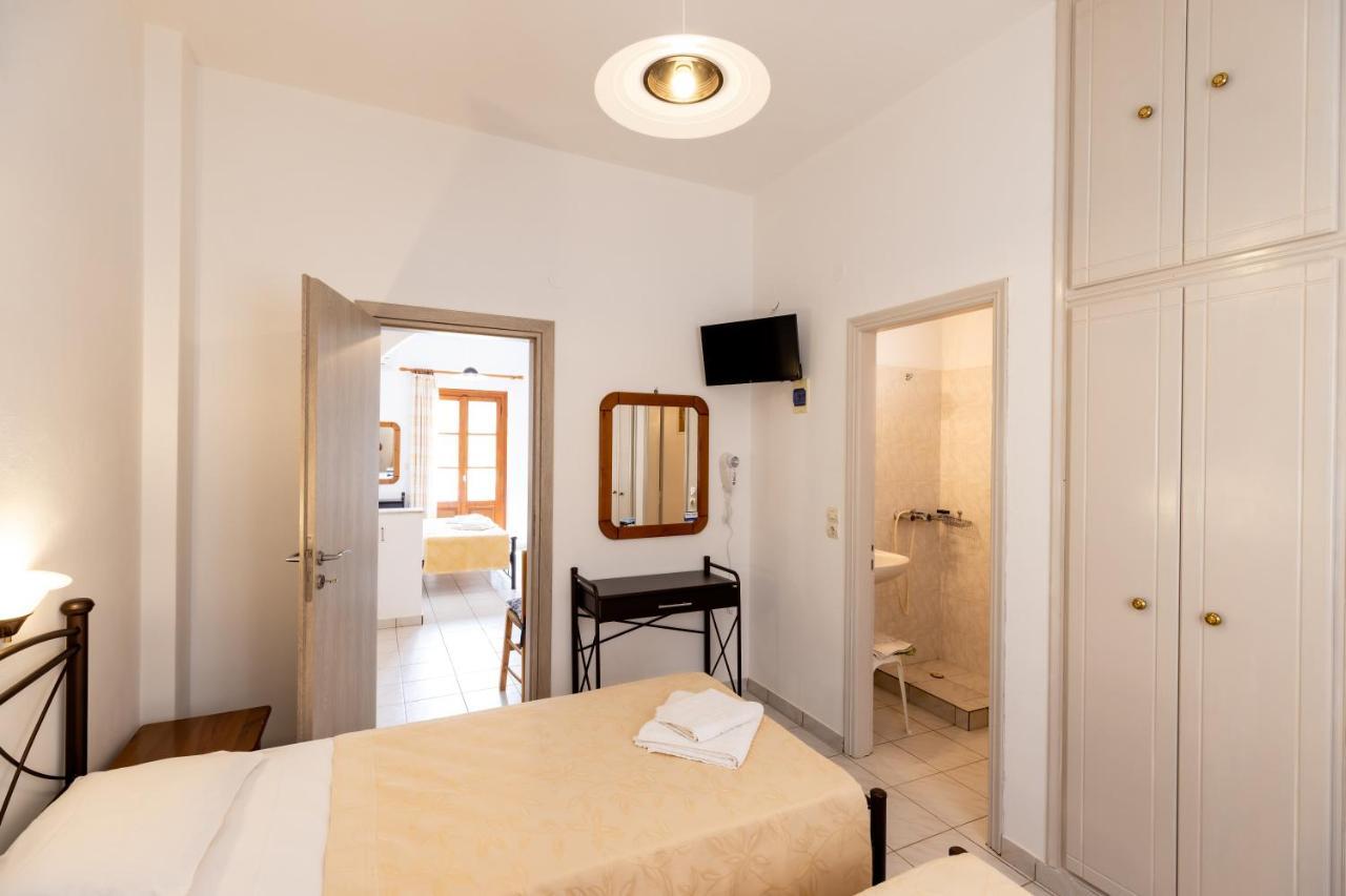 Peris Rooms Kamares  Esterno foto