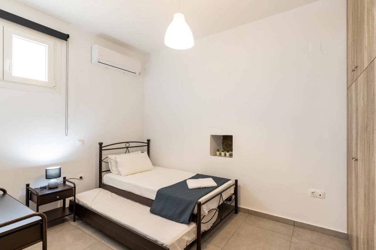Peris Rooms Kamares  Esterno foto